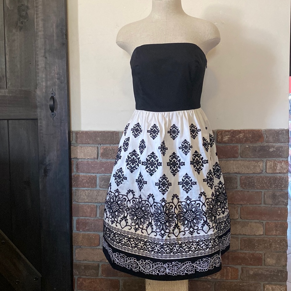 WHBM Strapless Dress